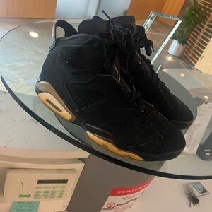 Air Jordan retro 6 dmp gold size 10 used
